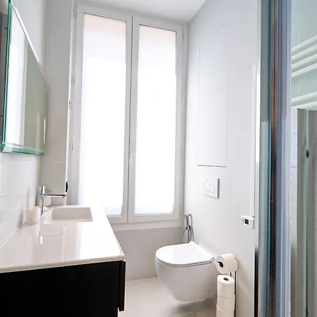 Apartament Champs-Elysees Executive Apartment Paryż