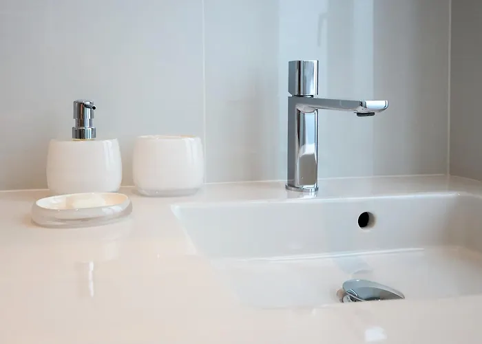 Champs-elysees Executive * Paris