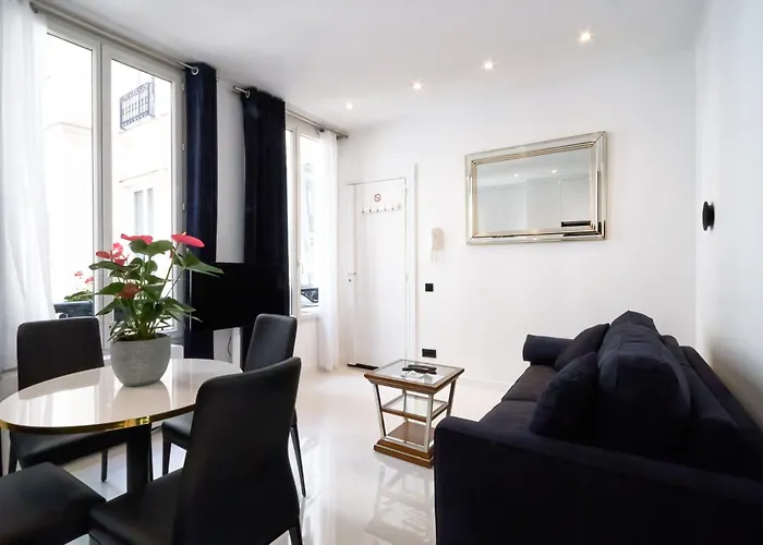 Champs-elysees Executive *