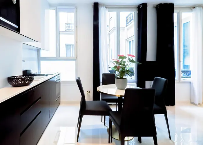 Daire Champs-elysees Executive *